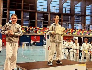 Les alumnes Natalia Álvaro i Lola Estrada finalistes en tres tornejos de Judo